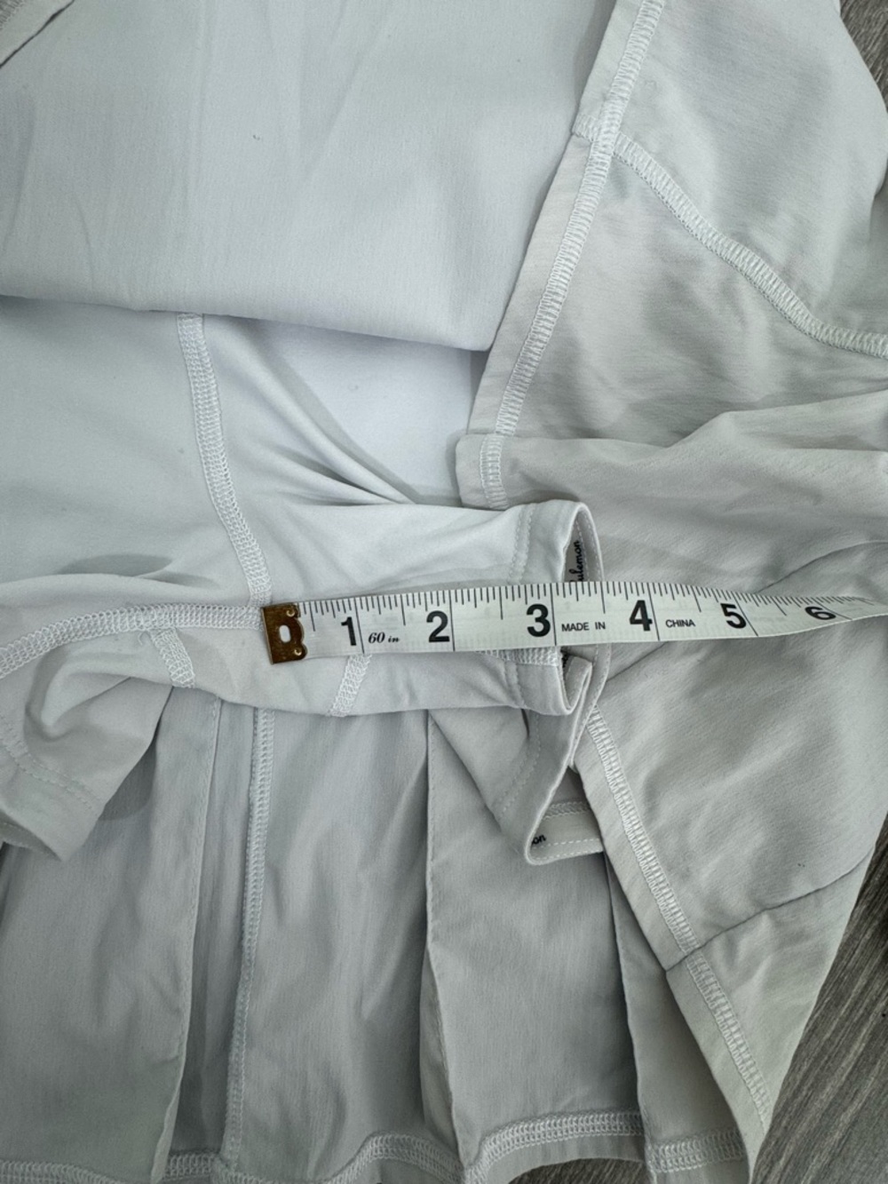 Lululemon White Tennis Skort 4 Athletic Running Golf Sports Skirt Outdoor Summer - Picture 9 of 9